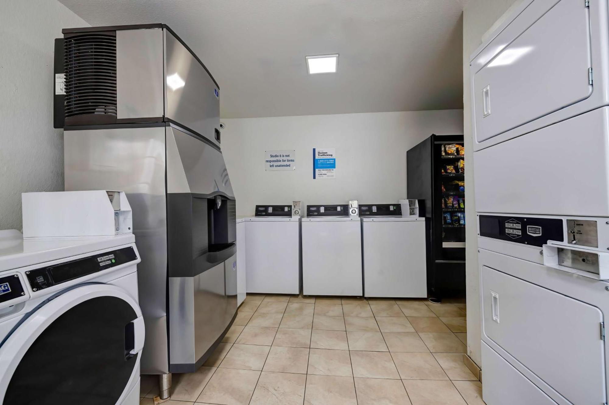 Studio 6-Arlington, Tx - South - Dallas Екстер'єр фото