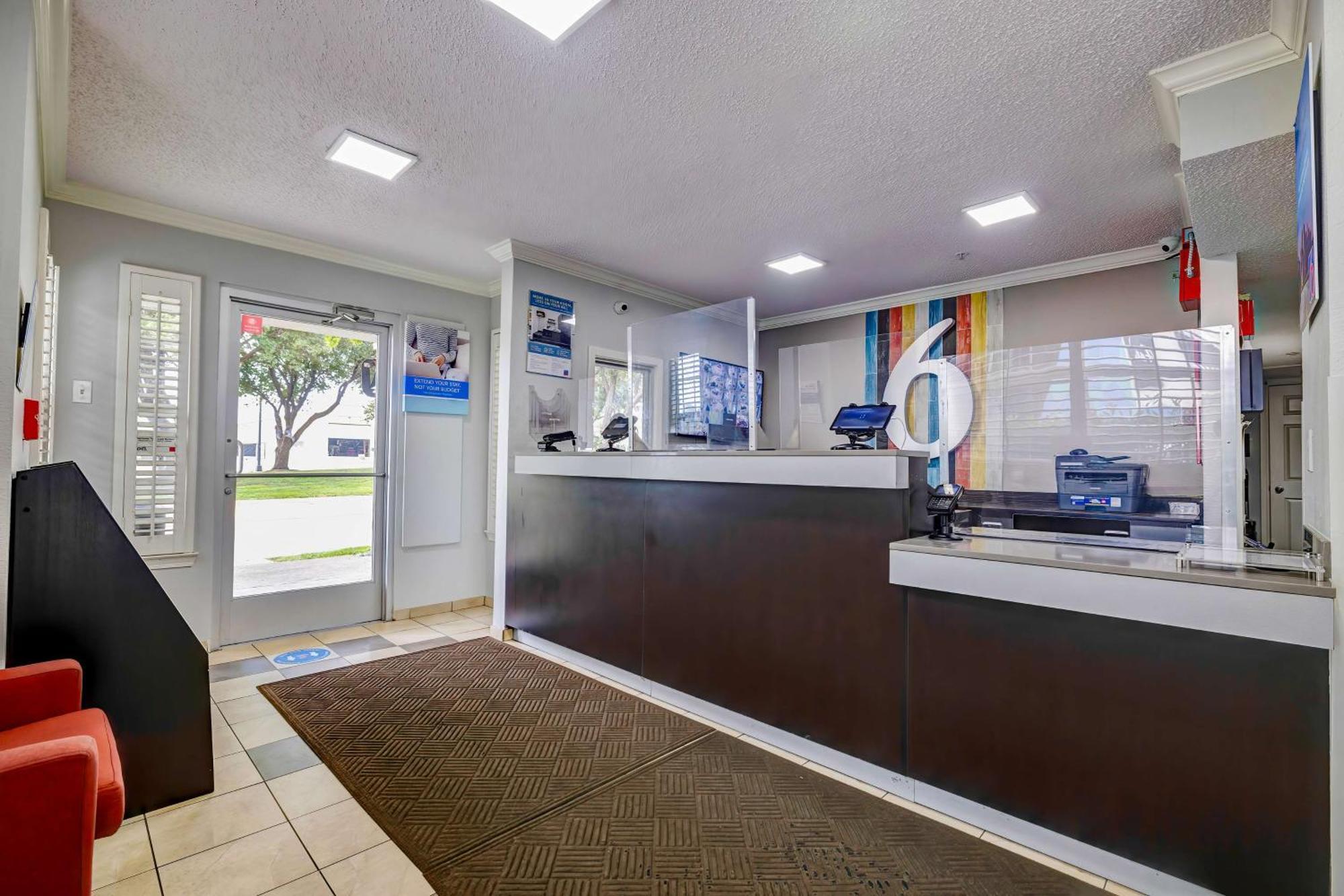 Studio 6-Arlington, Tx - South - Dallas Екстер'єр фото